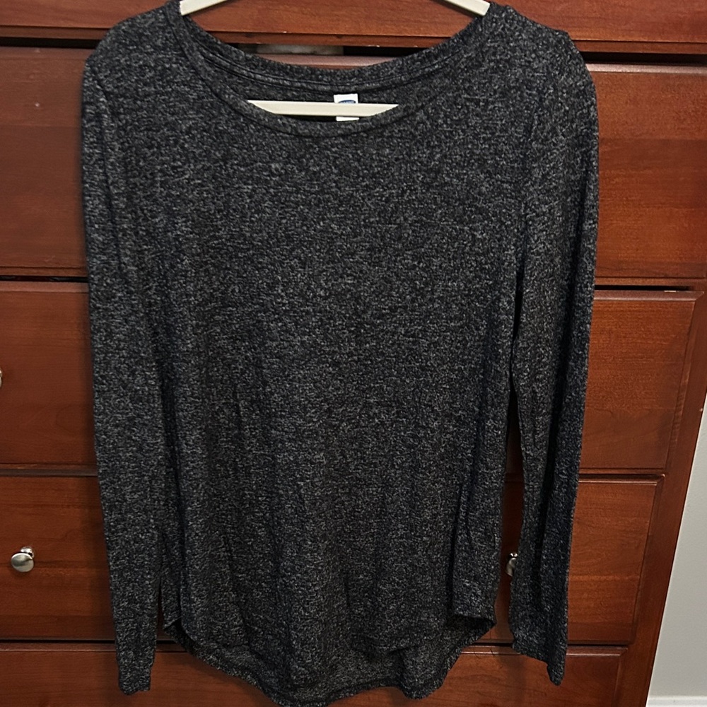 Old Navy Very soft Charcoal Long Sleeve Tee